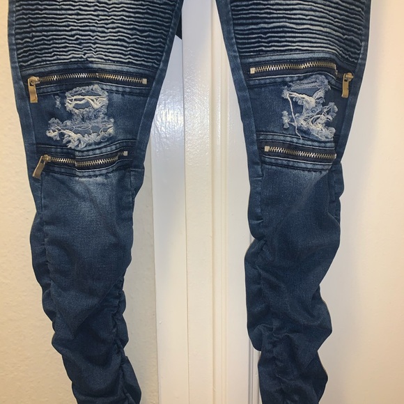 Moto 👖Jeans (SOLD) - Picture 4 of 8